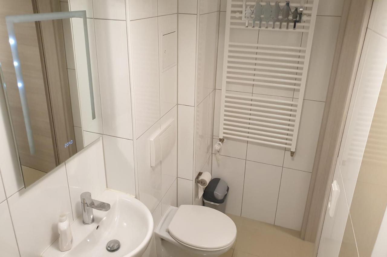 Moderne Einliegerwohnung Amara - Friedrichshafen Am Bodensee Buitenkant foto